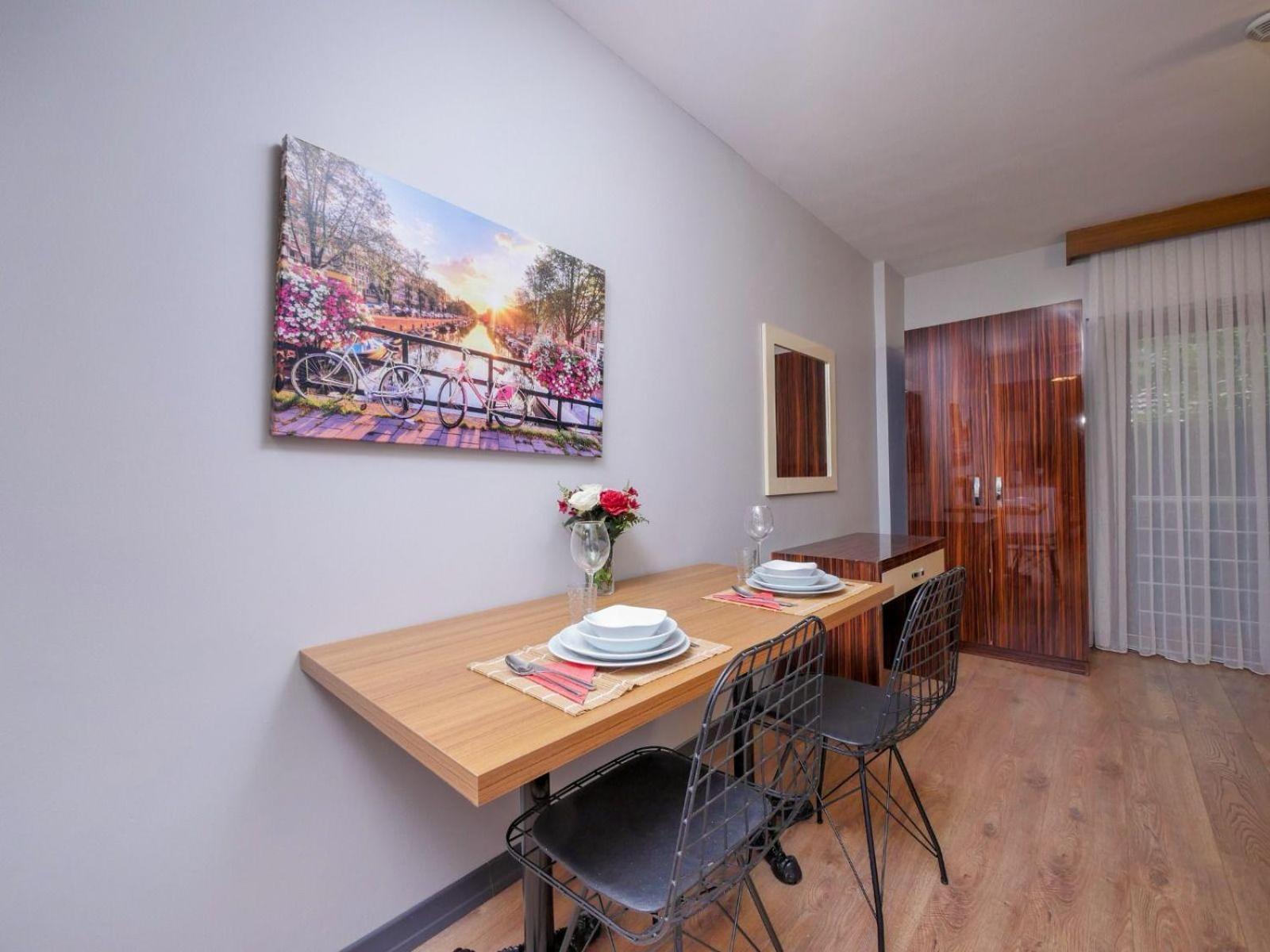 Blueway Aparthotel
