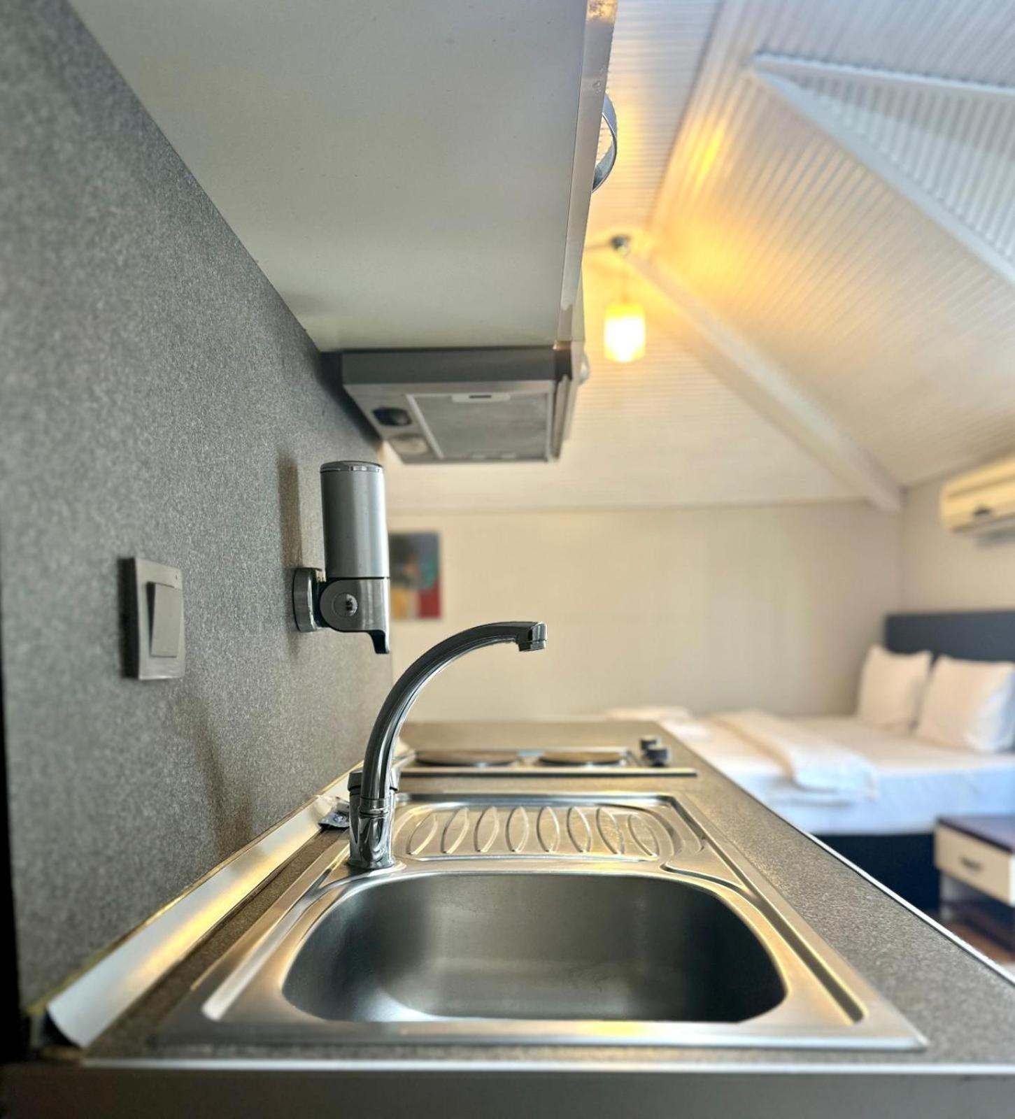 Blueway Aparthotel *